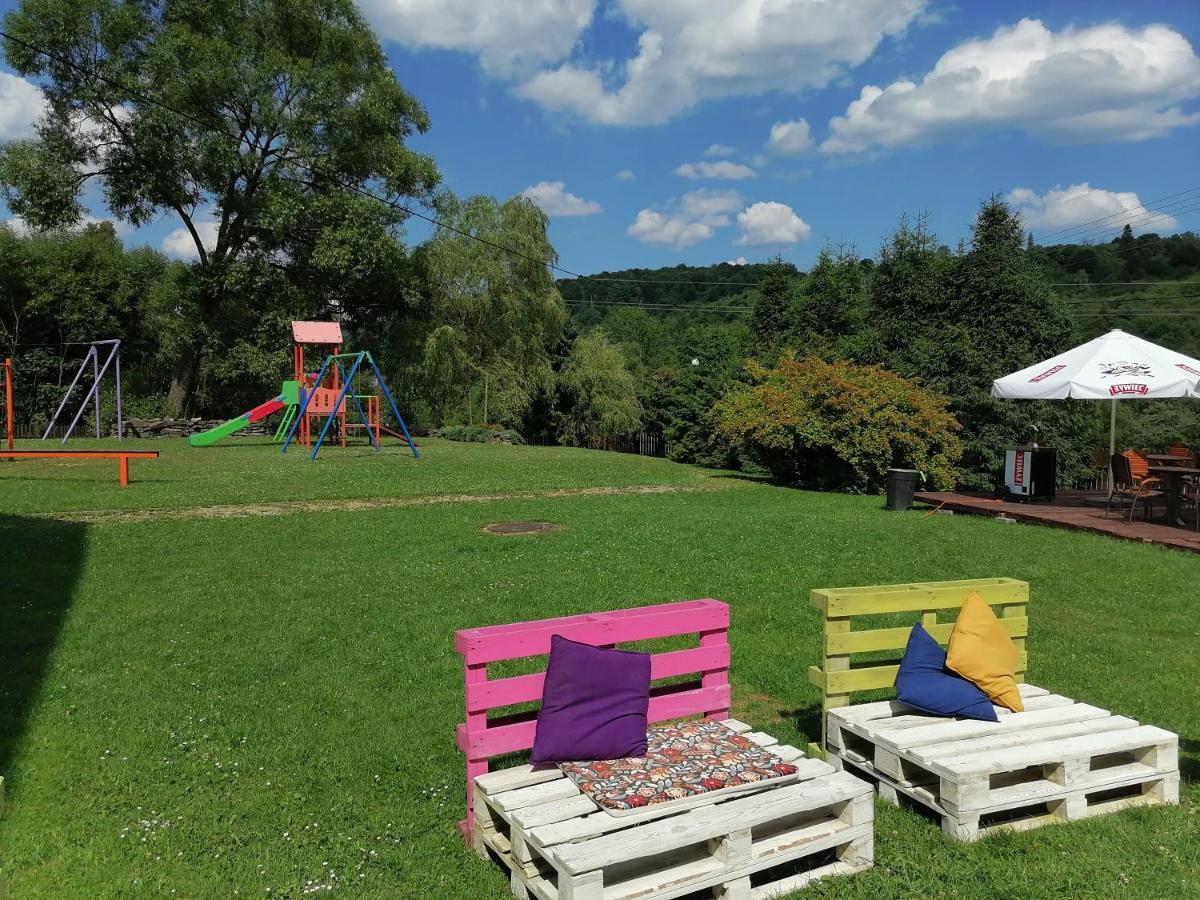 Bed and Breakfast Zatwarnica Lutowiska Exterior foto