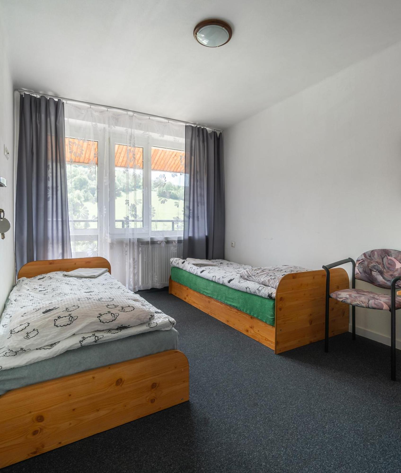 Bed and Breakfast Zatwarnica Lutowiska Exterior foto